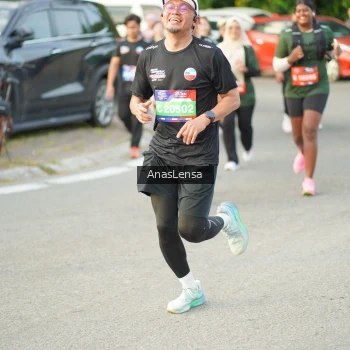 Runner Photo 3963353