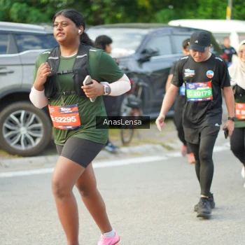 Runner Photo 3963376