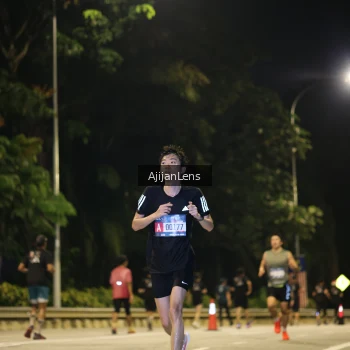 Runner Photo 3963410