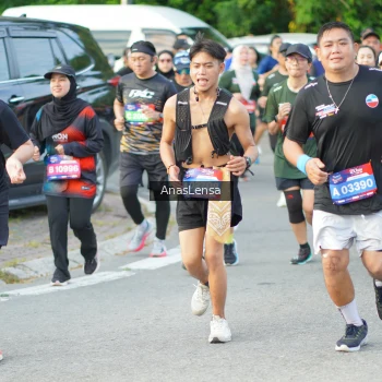 Runner Photo 3963501