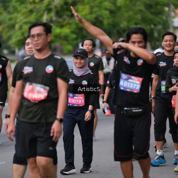 Runner Photo 3963555