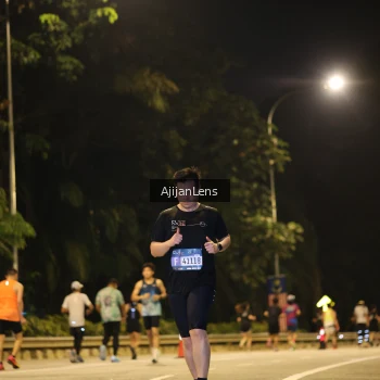 Runner Photo 3963559