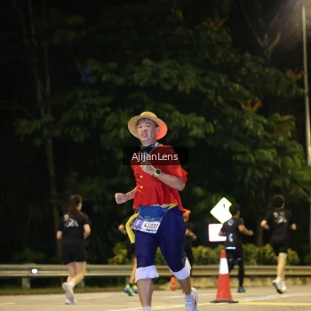 Runner Photo 3963571