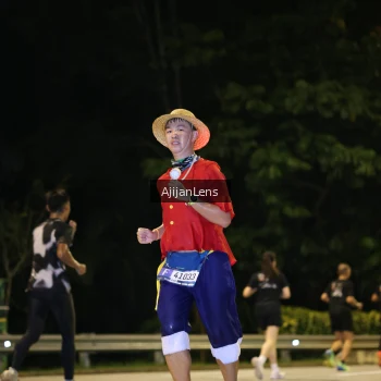Runner Photo 3963592