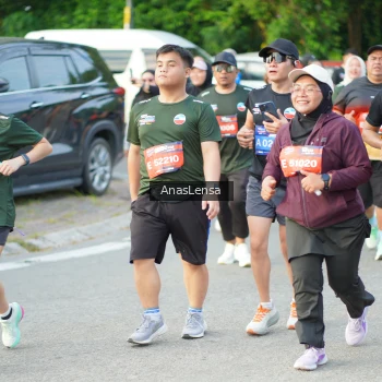 Runner Photo 3963595