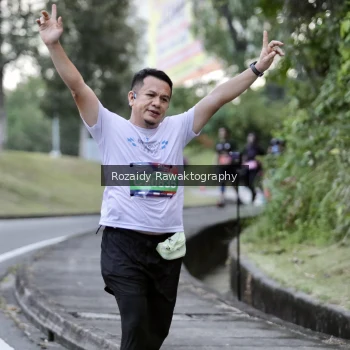 Runner Photo 3963612