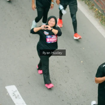Runner Photo 3963621