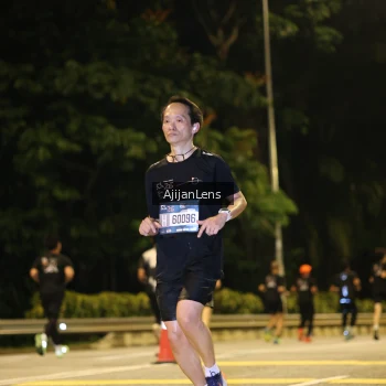 Runner Photo 3963629