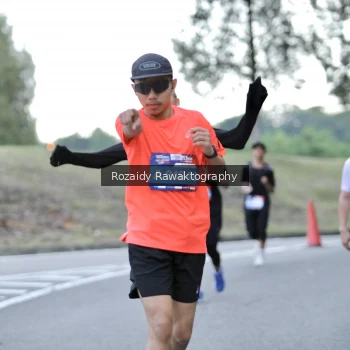Runner Photo 3963631