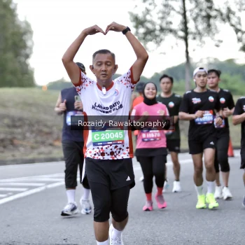 Runner Photo 3963633