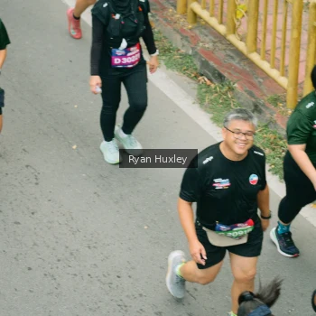 Runner Photo 3963654