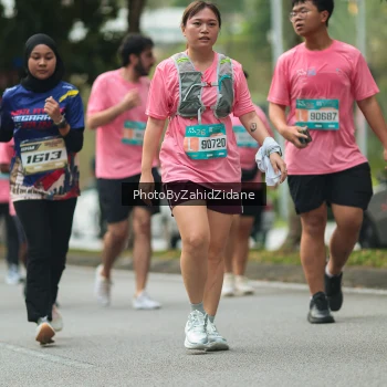 Runner Photo 3963689