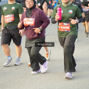 Runner Photo 3963700