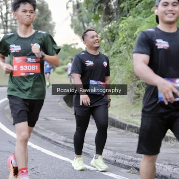 Runner Photo 3963709