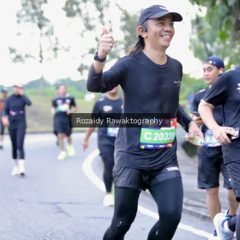 Runner Photo 3963718