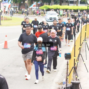 Runner Photo 3963735