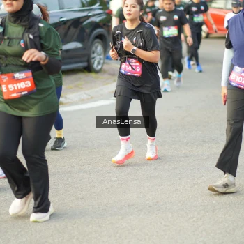 Runner Photo 3963751