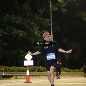 Runner Photo 3963753