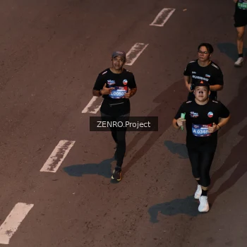 Runner Photo 3963755