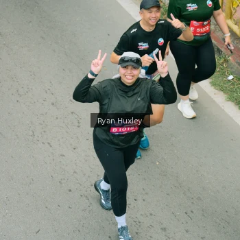 Runner Photo 3963756