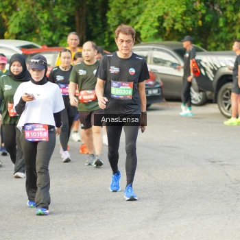Runner Photo 3963770