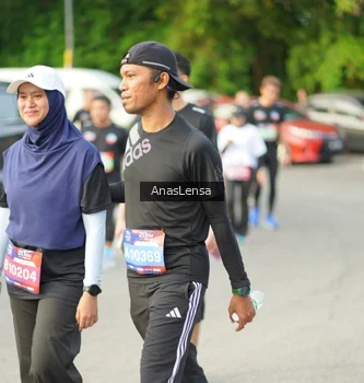 Runner Photo 3963774