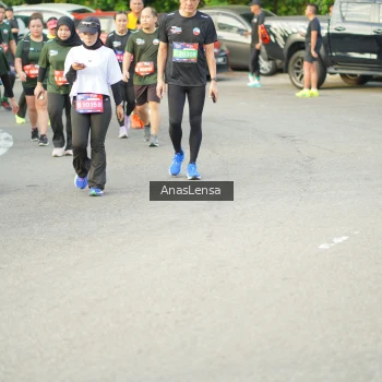 Runner Photo 3963778