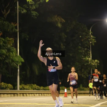 Runner Photo 3963783