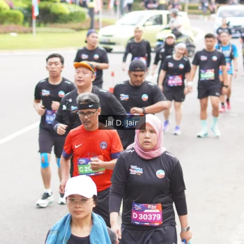 Runner Photo 3963793