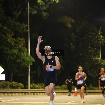 Runner Photo 3963802