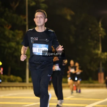 Runner Photo 3963836