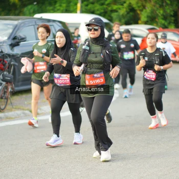 Runner Photo 3963845