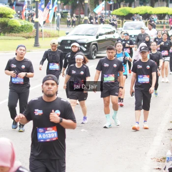 Runner Photo 3963855