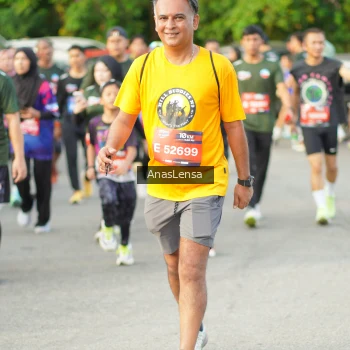 Runner Photo 3963864