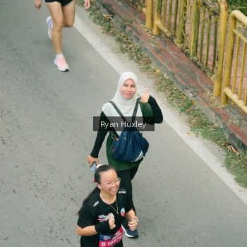 Runner Photo 3963865