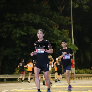 Runner Photo 3963868