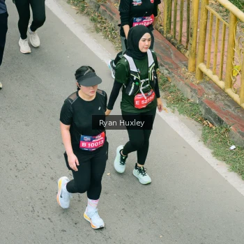 Runner Photo 3963870
