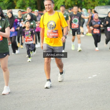 Runner Photo 3963872