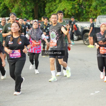 Runner Photo 3963876
