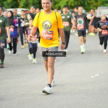 Runner Photo 3963883