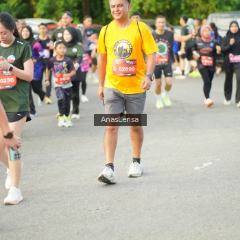 Runner Photo 3963955