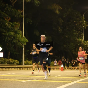 Runner Photo 3963960
