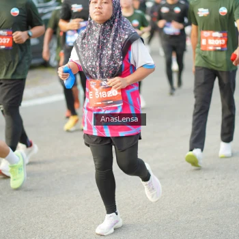 Runner Photo 3963962