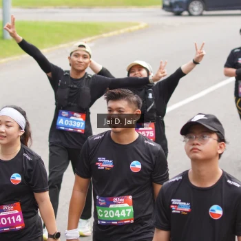 Runner Photo 3963964
