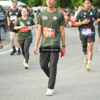 Runner Photo 3963974
