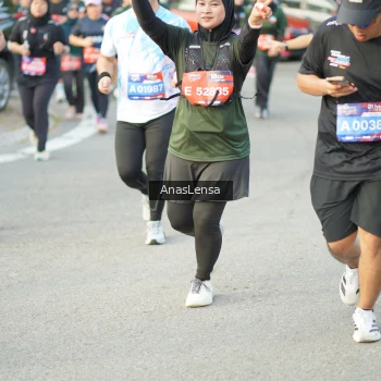 Runner Photo 3963991