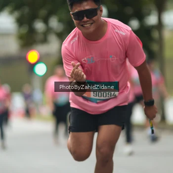 Runner Photo 3963996