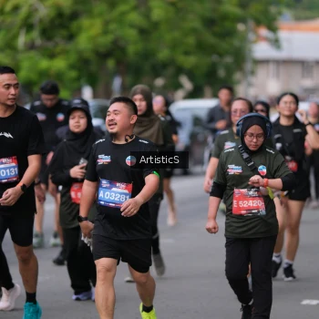 Runner Photo 3964023