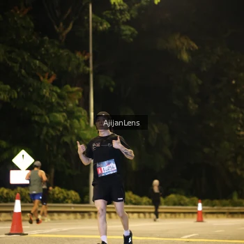 Runner Photo 3964041