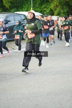 Runner Photo 3964044